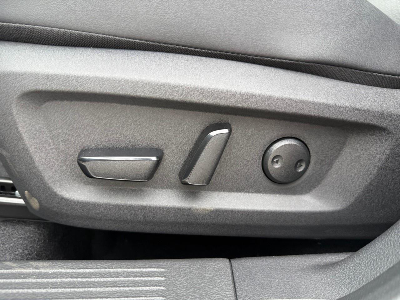 12577844