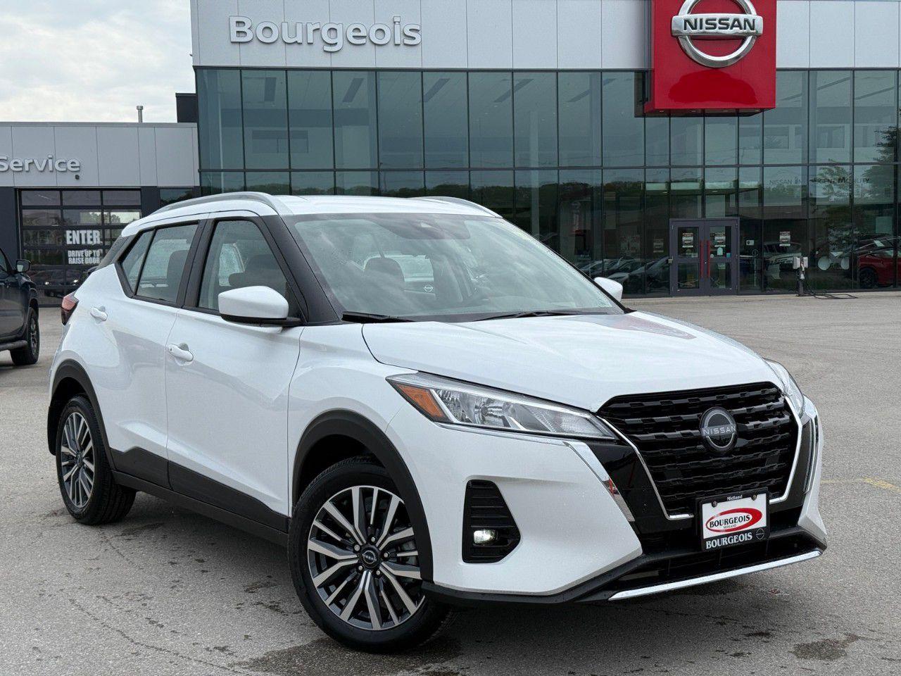 New 2025 Nissan Kicks Play SV FWD for sale in Midland, ON