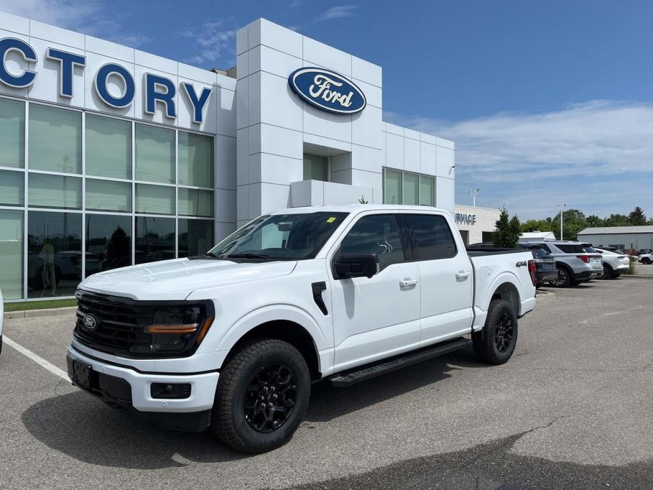 New 2025 Ford F-150 XLT for sale in Chatham, ON