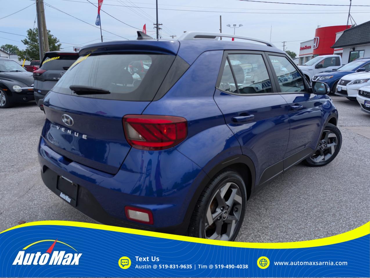 2020 Hyundai Venue Trend Photo4