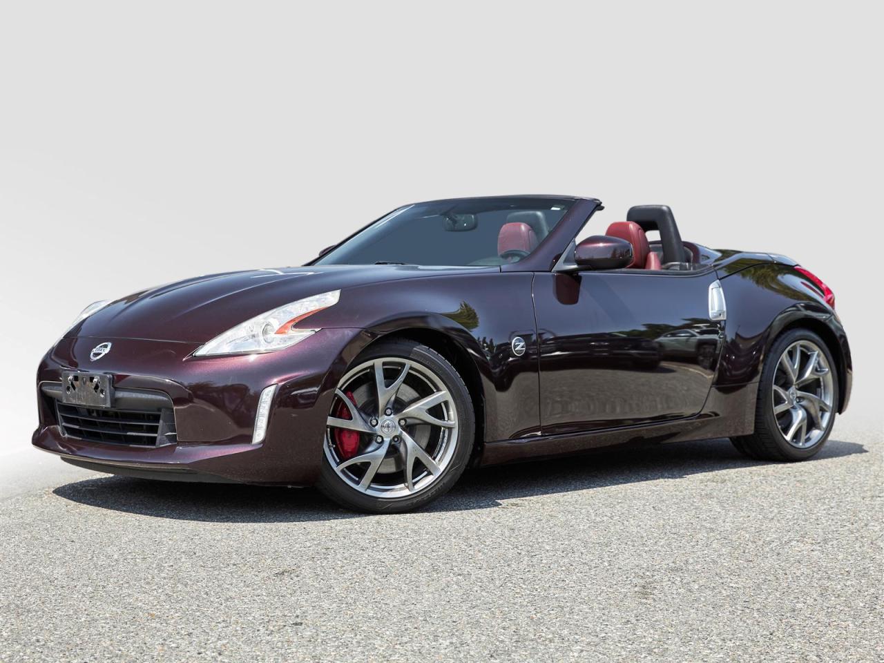 Used 2014 Nissan 370Z TOURING for sale in Surrey, BC