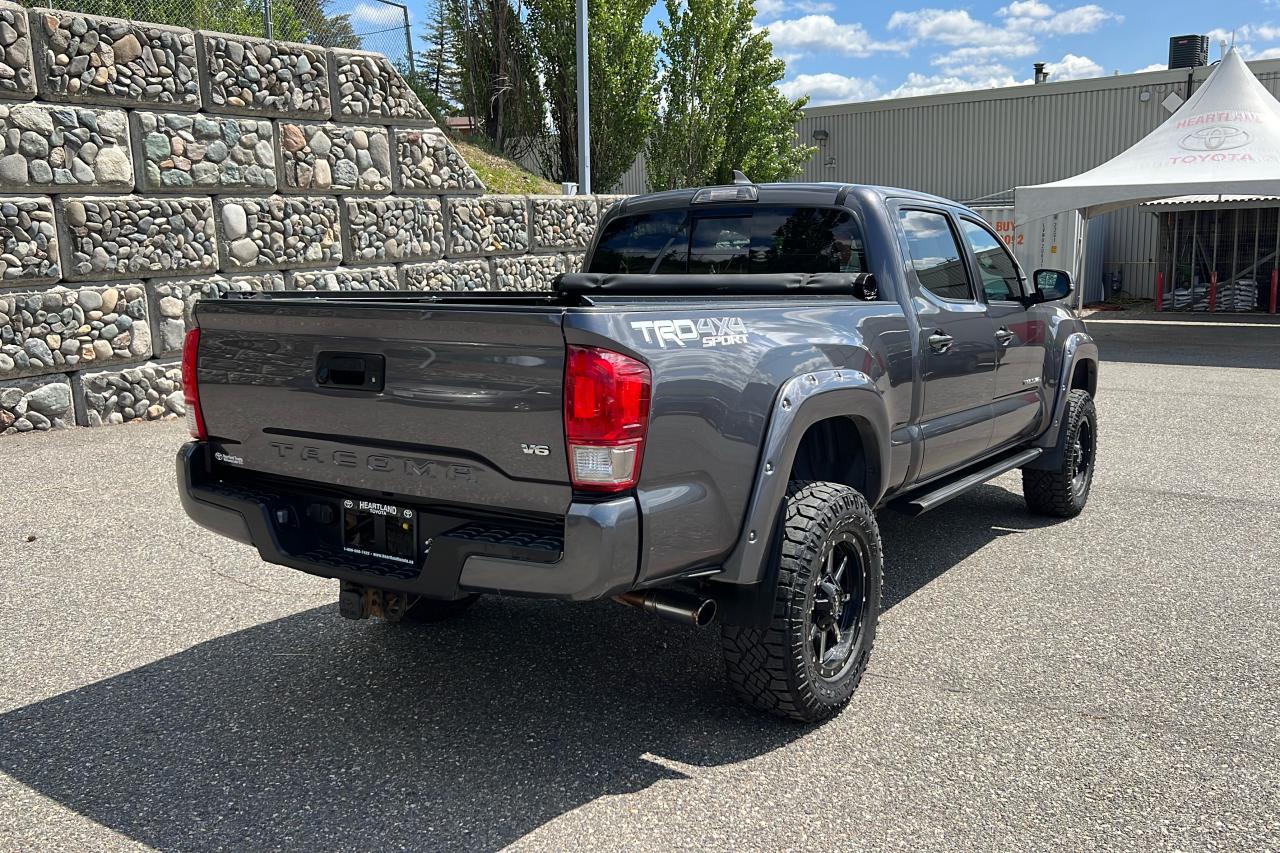 2017 Toyota Tacoma TRD UPGRADE Photo