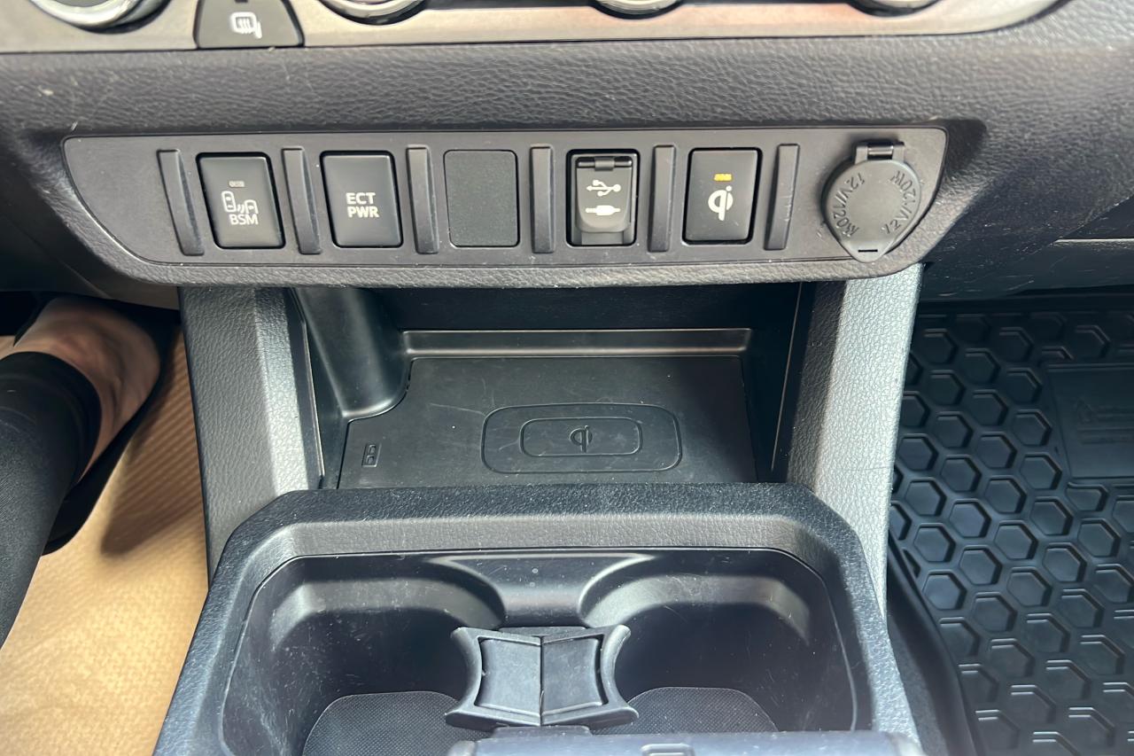 2017 Toyota Tacoma TRD UPGRADE Photo