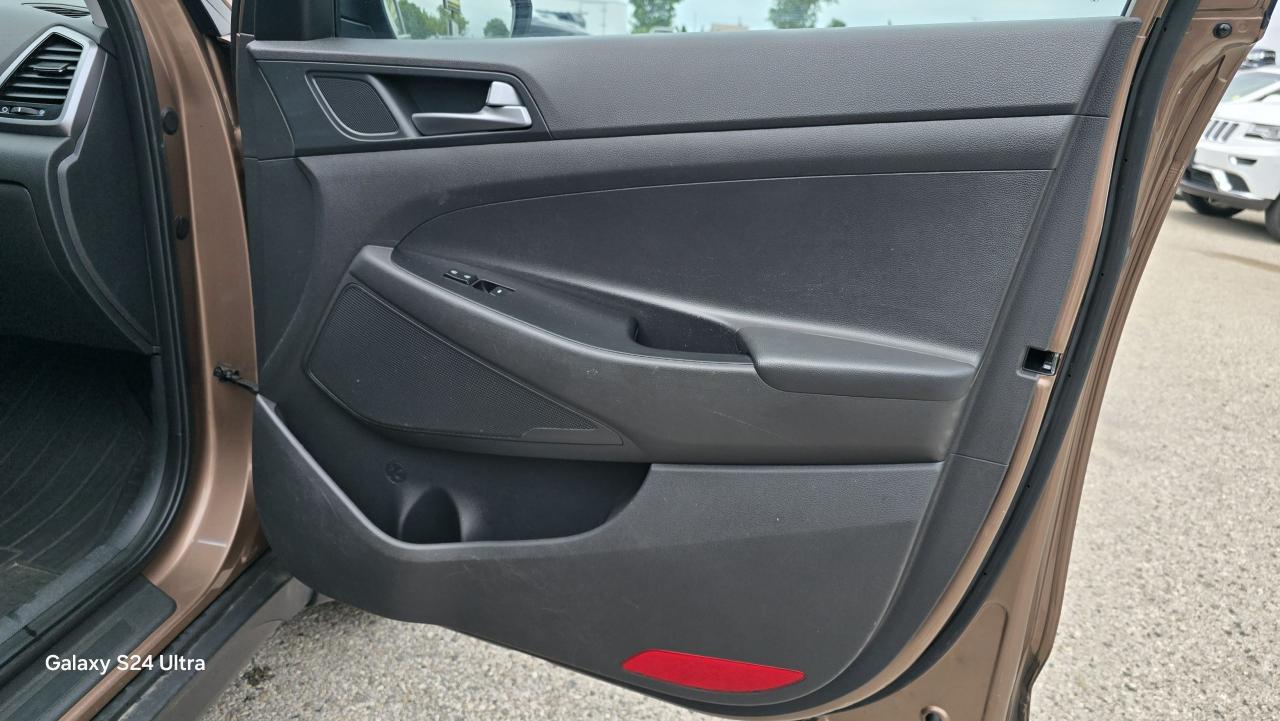 2016 Hyundai Tucson Premium - Photo #12