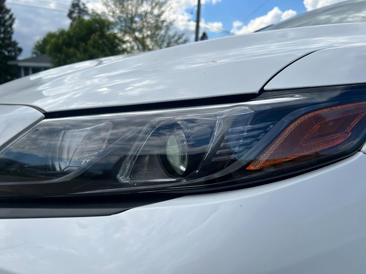 2022 Toyota Camry HYBRID SE - Photo #24