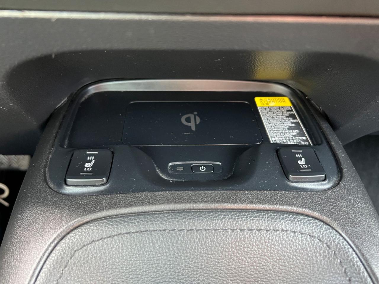 2020 Toyota Corolla SE - Photo #19