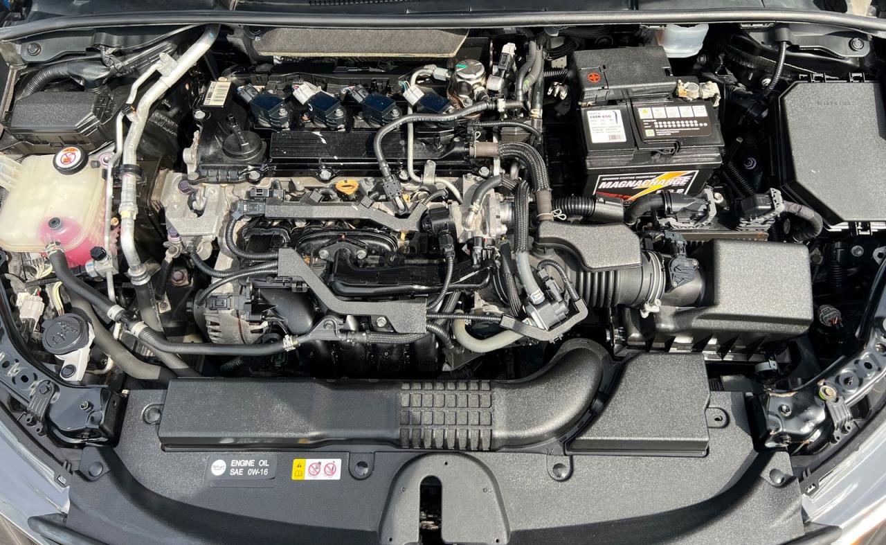 2020 Toyota Corolla SE - Photo #25