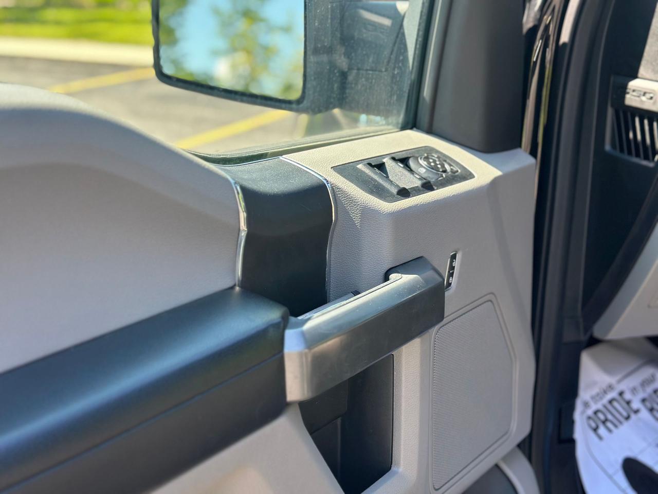 2016 Ford F-150 XLT - Photo #10