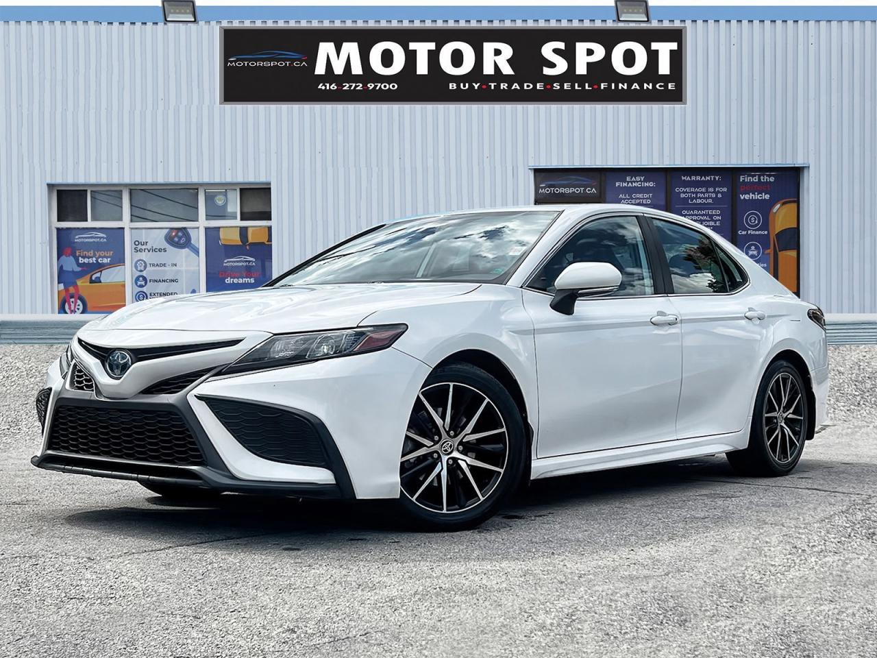 Used 2022 Toyota Camry HYBRID SE for sale in Scarborough, ON