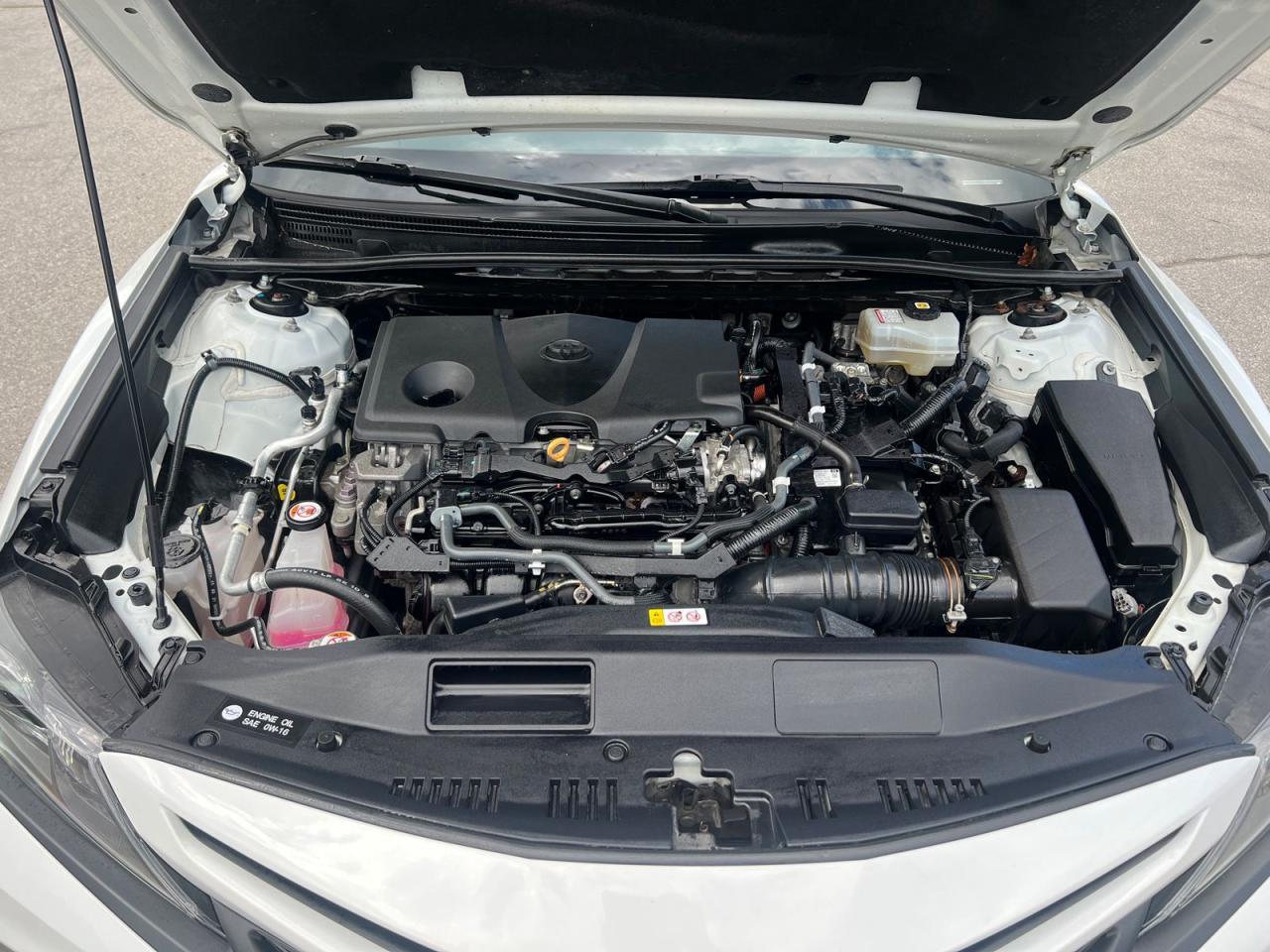 2022 Toyota Camry HYBRID SE - Photo #23