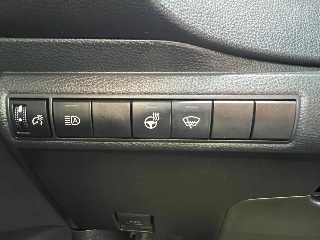 2020 Toyota Corolla SE Photo