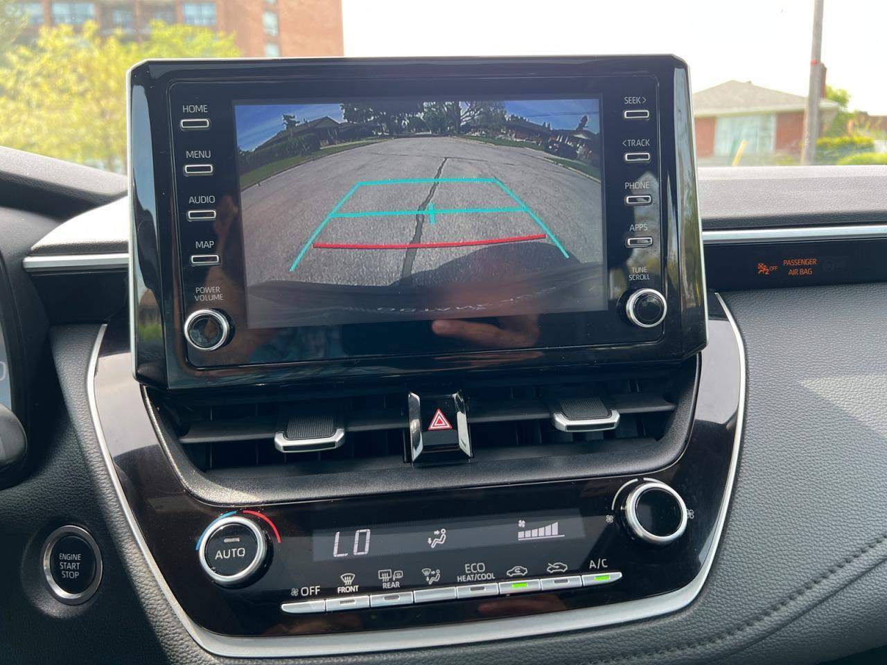 2020 Toyota Corolla SE CVT Photo