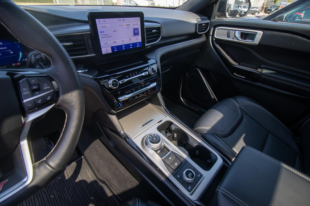2022 Ford Explorer ST 4WD Photo5