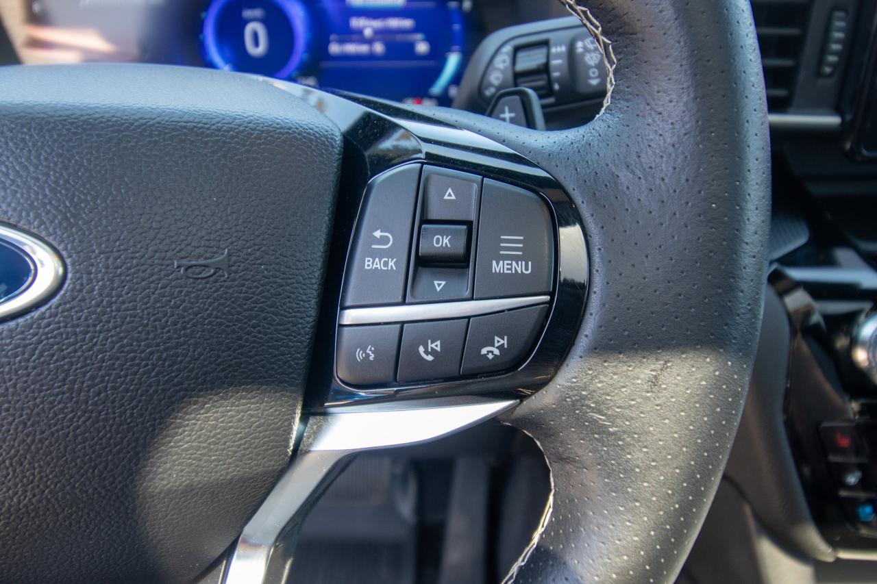 2022 Ford Explorer ST 4WD Photo5