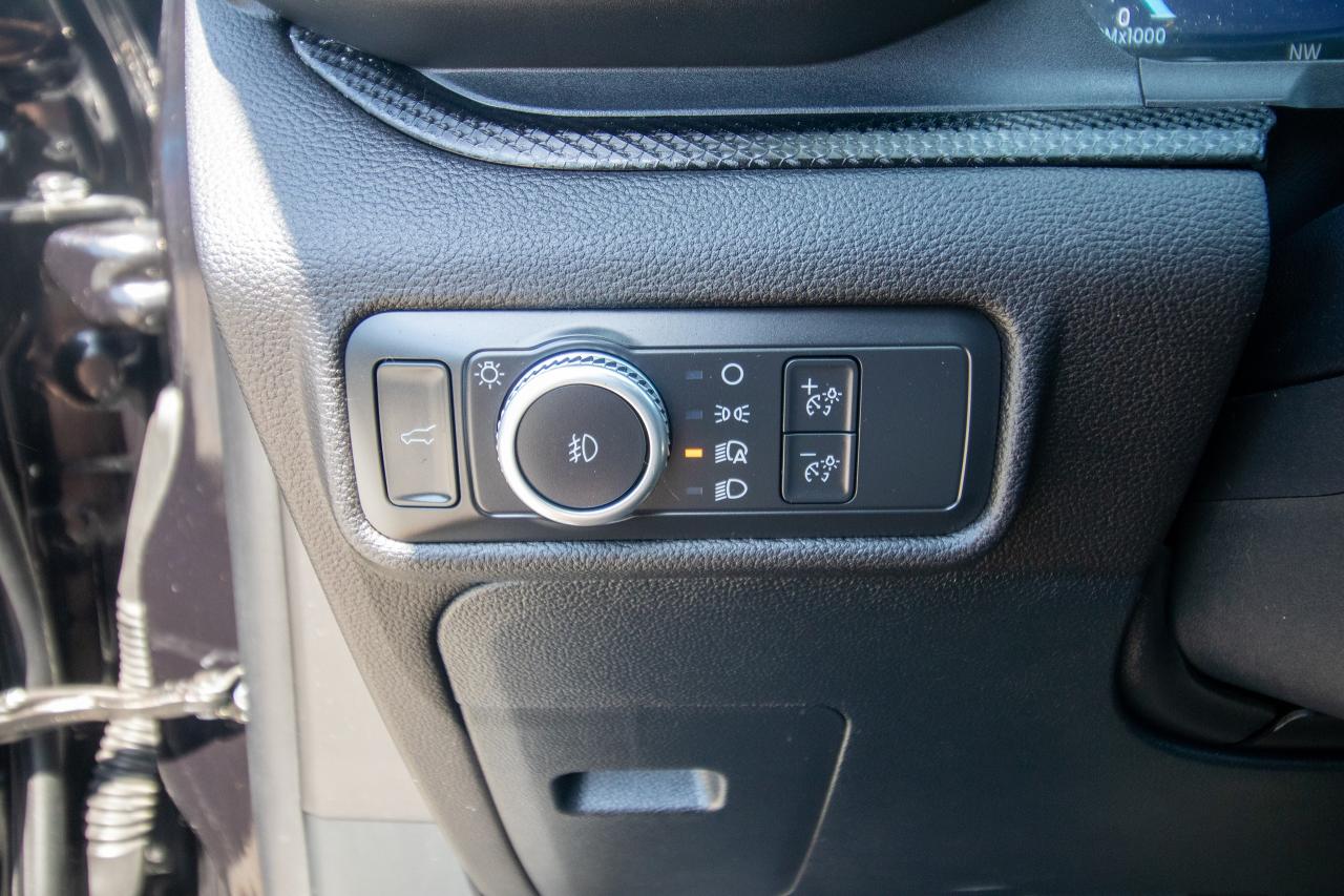 2022 Ford Explorer ST 4WD Photo5