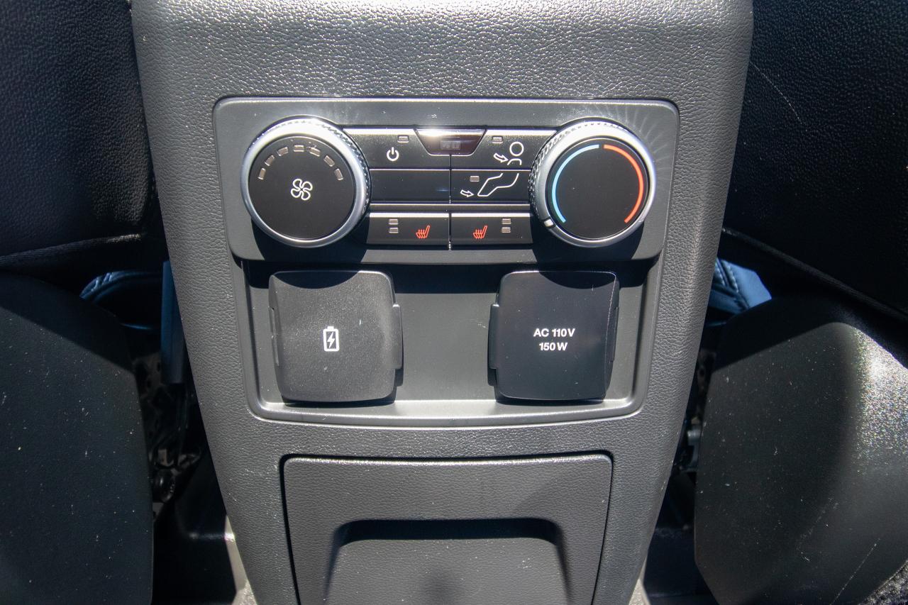 2022 Ford Explorer ST 4WD Photo5