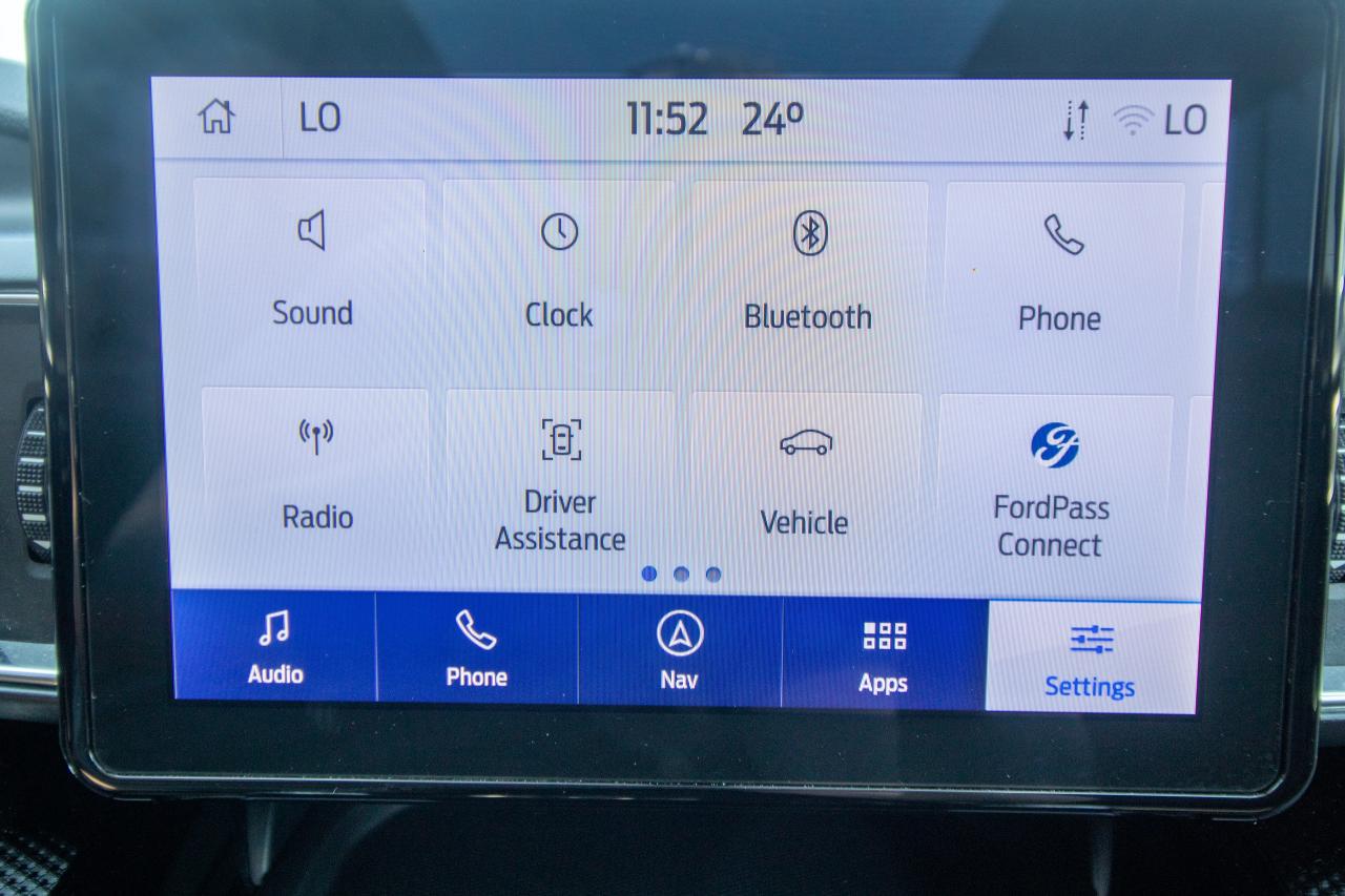 2022 Ford Explorer ST 4WD Photo5