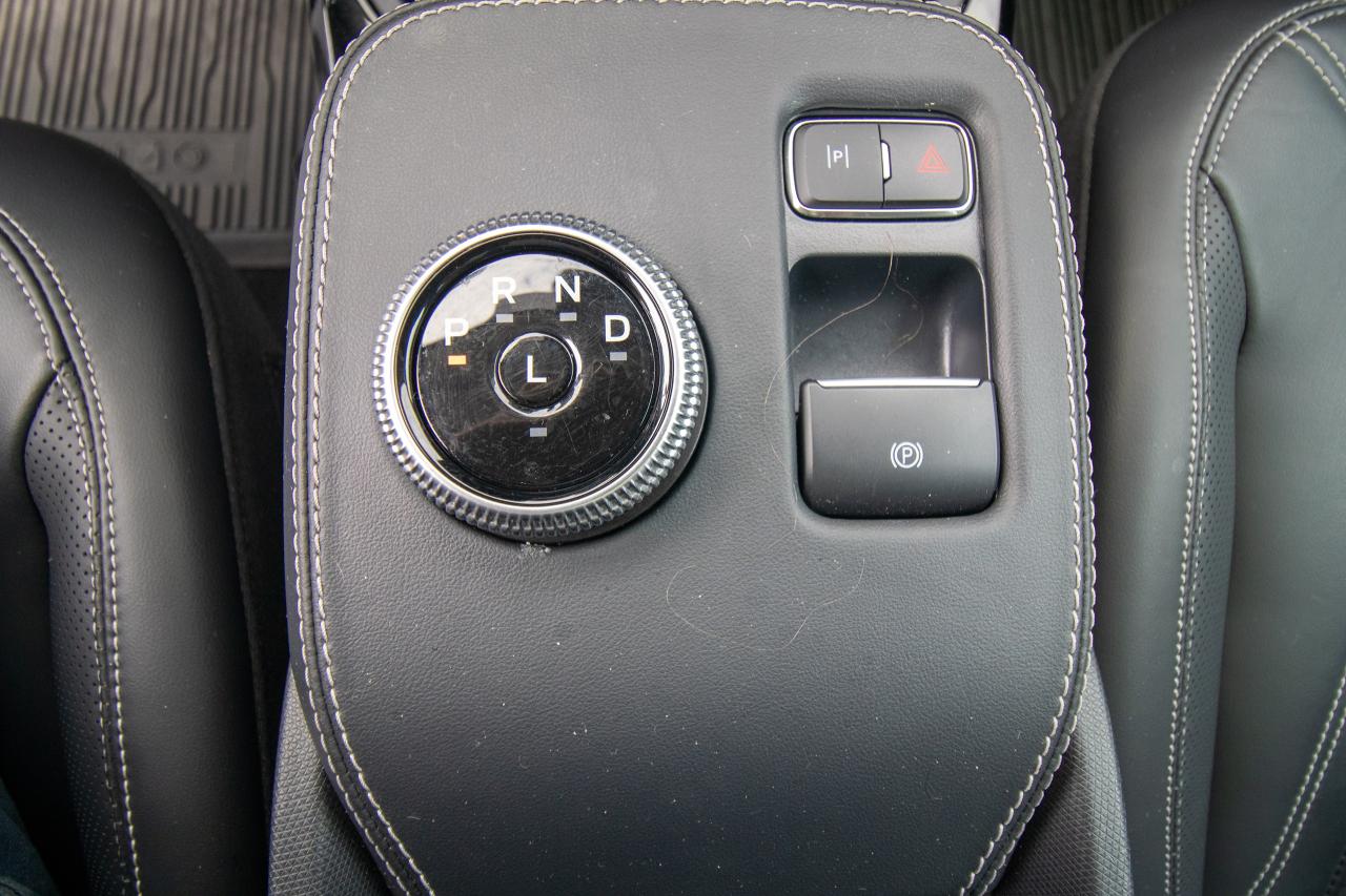2023 Ford Mustang Mach-E Premium AWD Photo5