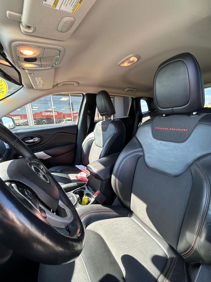 2018 Jeep Cherokee Trailhawk - Photo #8