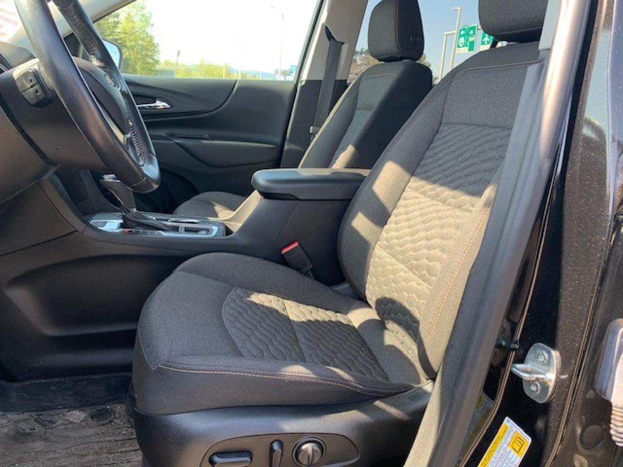 2021 Chevrolet Equinox LT - Photo #4
