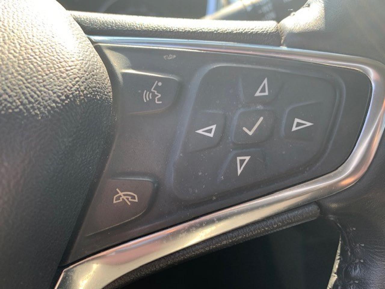 2021 Chevrolet Equinox LT - Photo #10