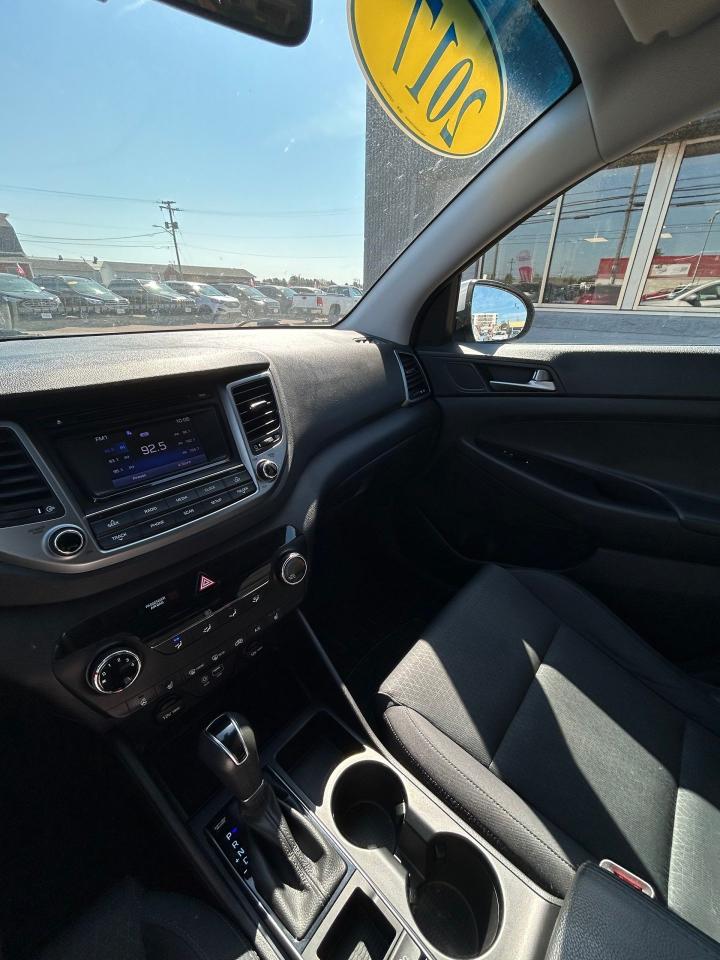 2017 Hyundai Tucson Premium - Photo #10