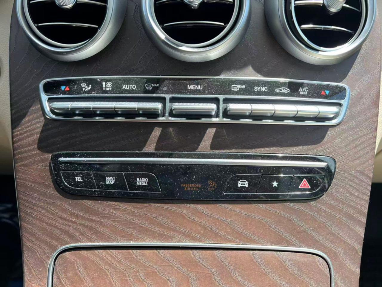 12578585
