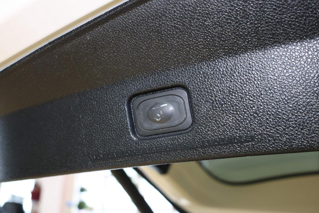 2017 Ford Explorer PLATINUM 4WD - 7PASSENGER|SUNROOF|NAVI|CAMERA - Photo #30