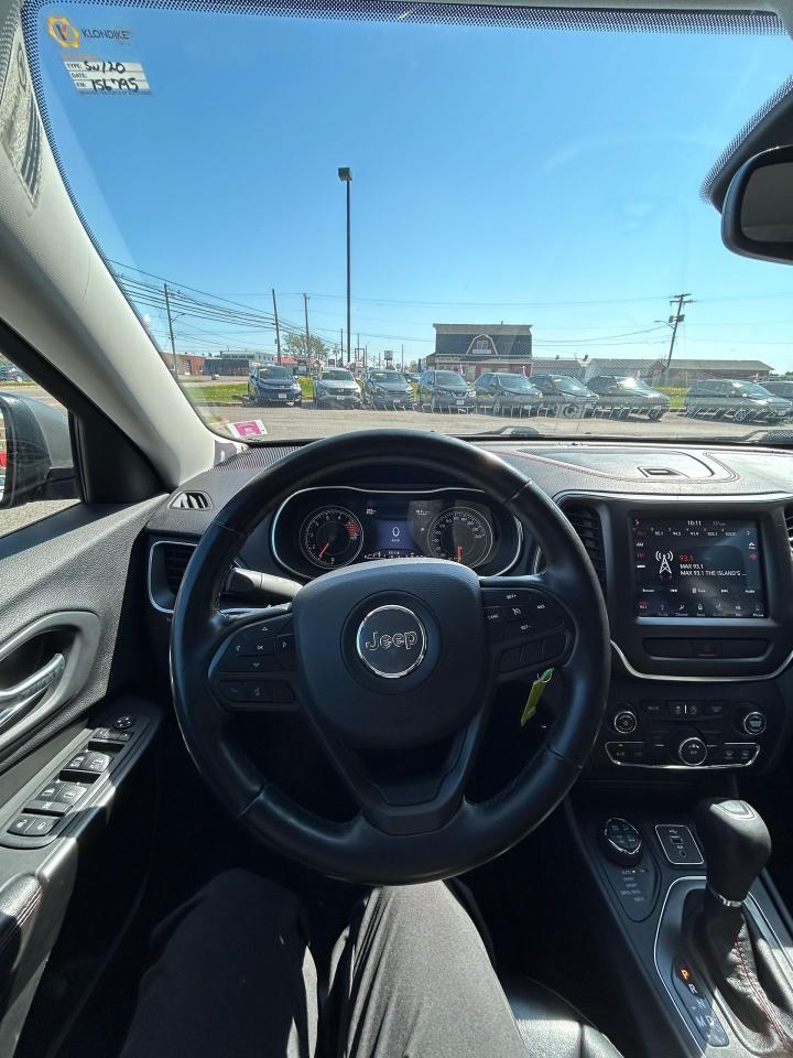 2019 Jeep Cherokee Trailhawk - Photo #9