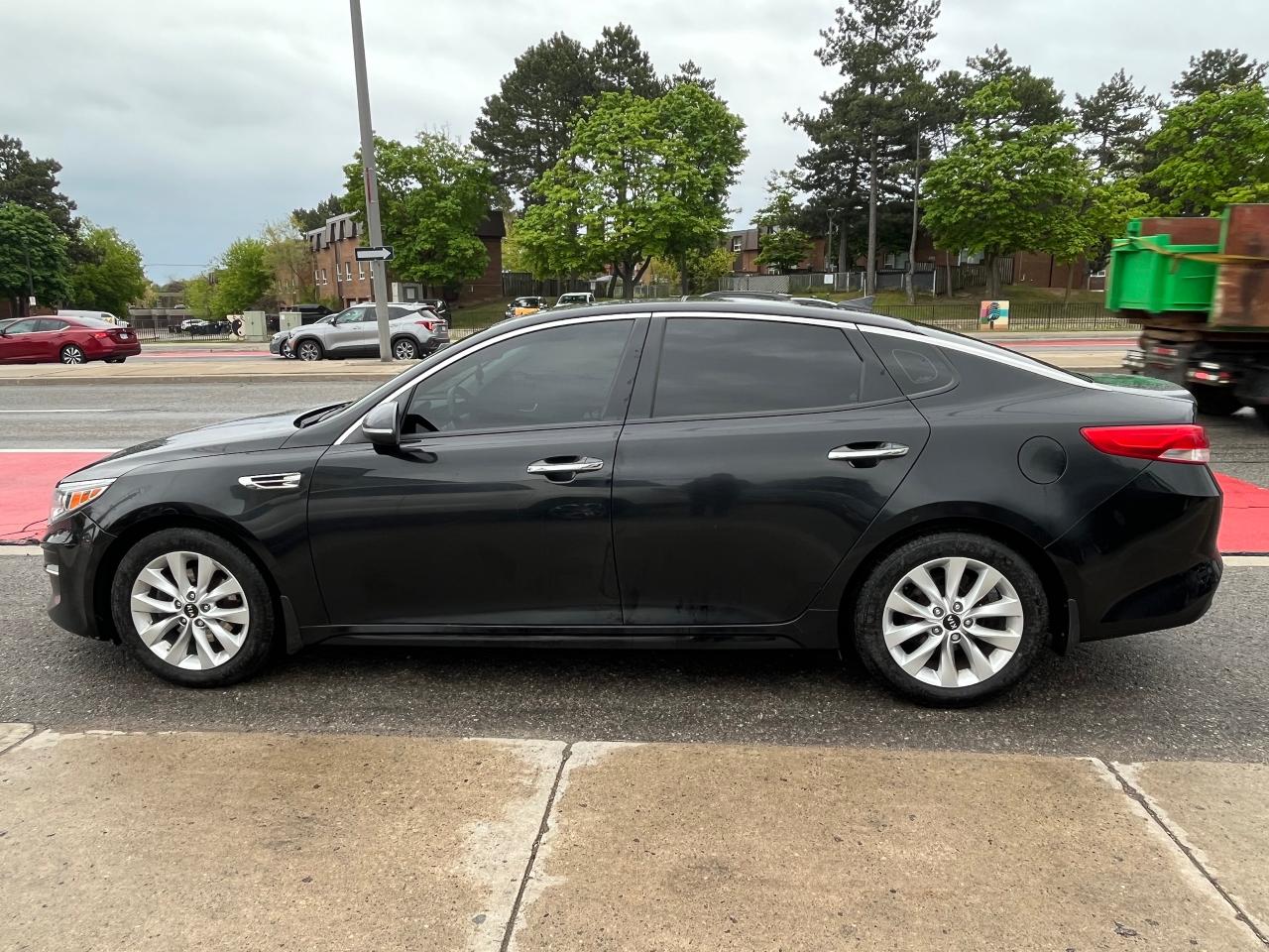 2016 Kia Optima EX- Backup cam- Bluetooth-Sunroof - Photo #3