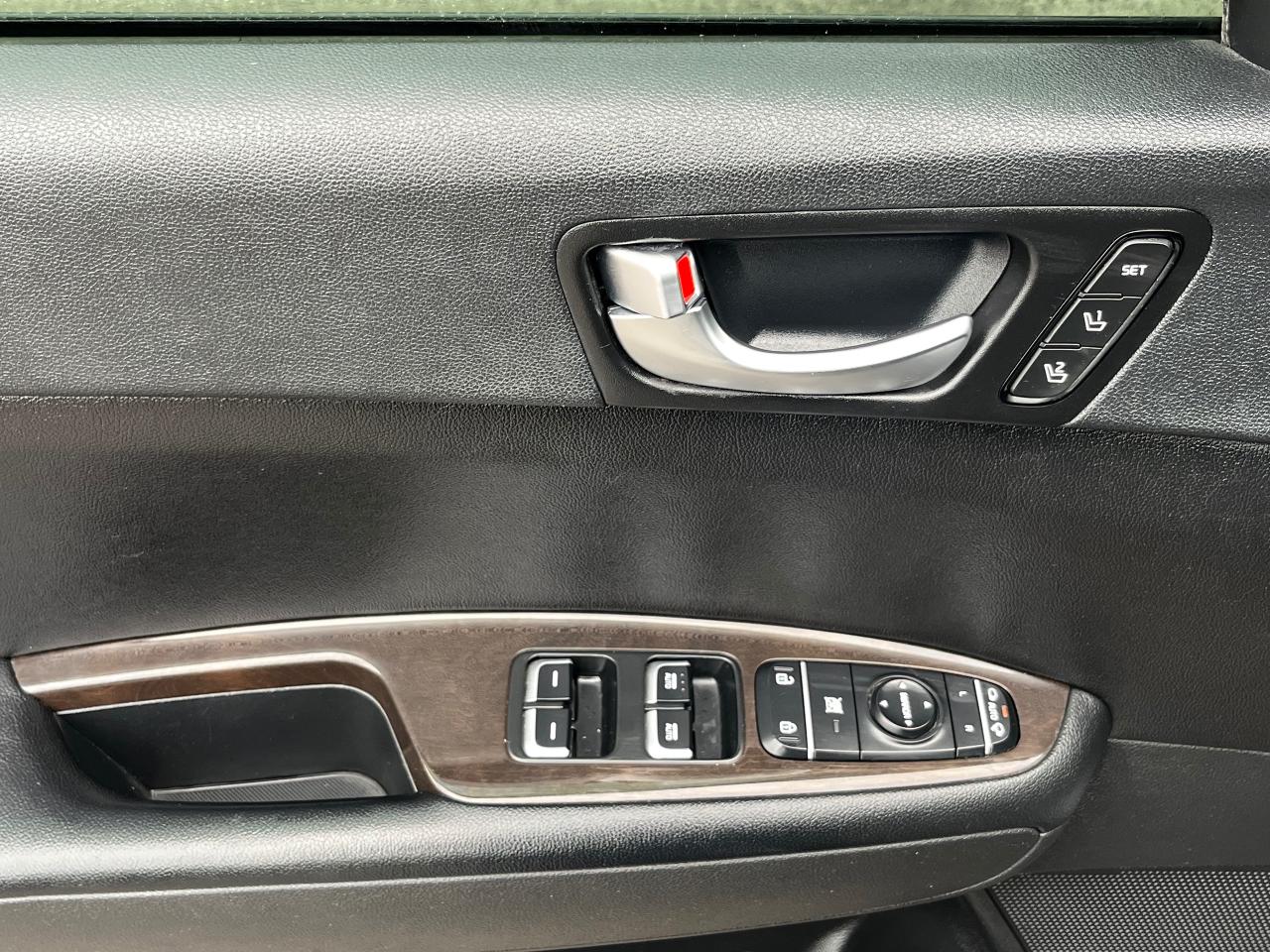 2016 Kia Optima EX- Backup cam- Bluetooth-Sunroof - Photo #24