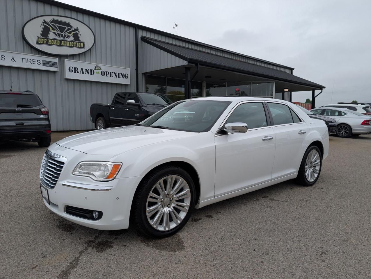 Used 2014 Chrysler 300 300C for sale in St. Thomas, ON
