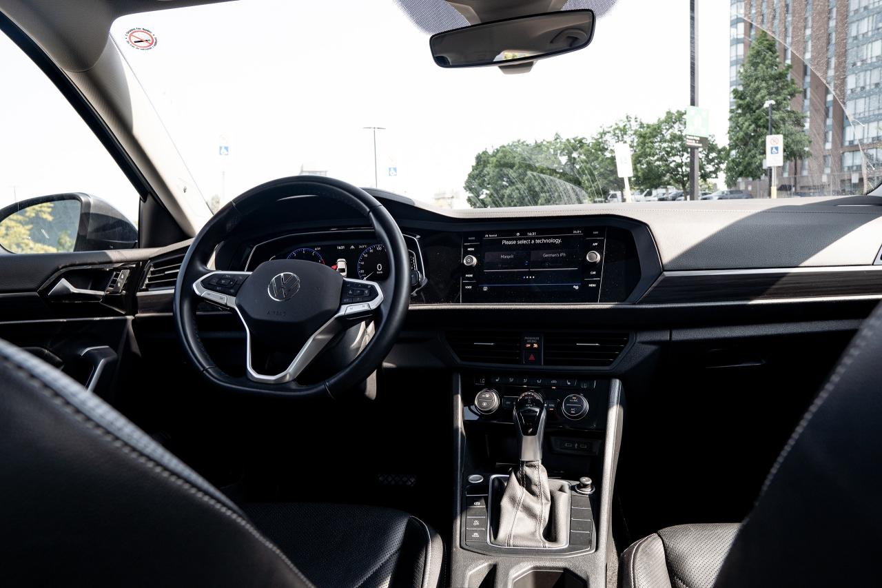 2023 Volkswagen Jetta Highline | NO ACCIDENT | CLEAN CARFAX - Photo #10