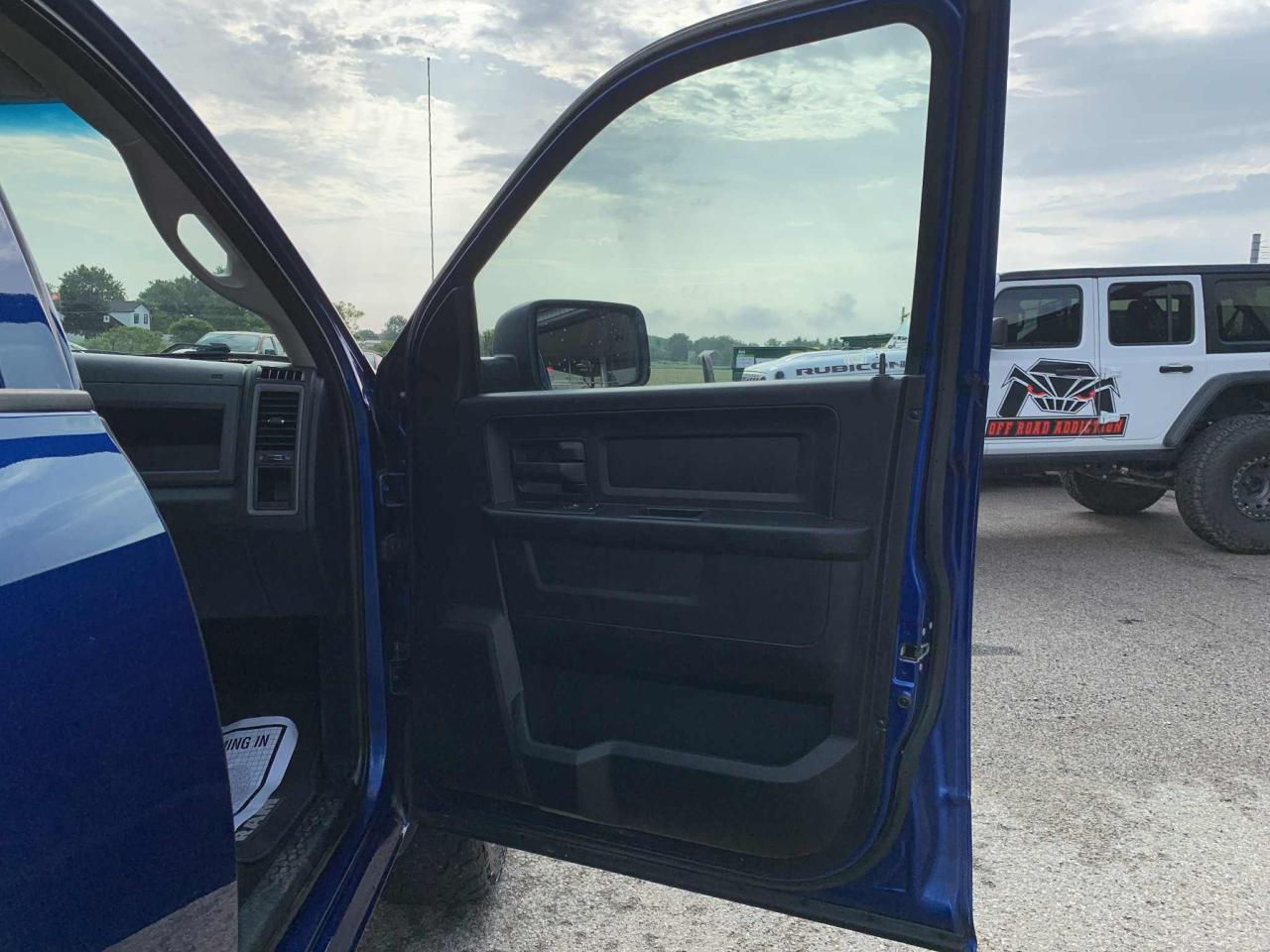2017 RAM 1500 Express - Photo #18
