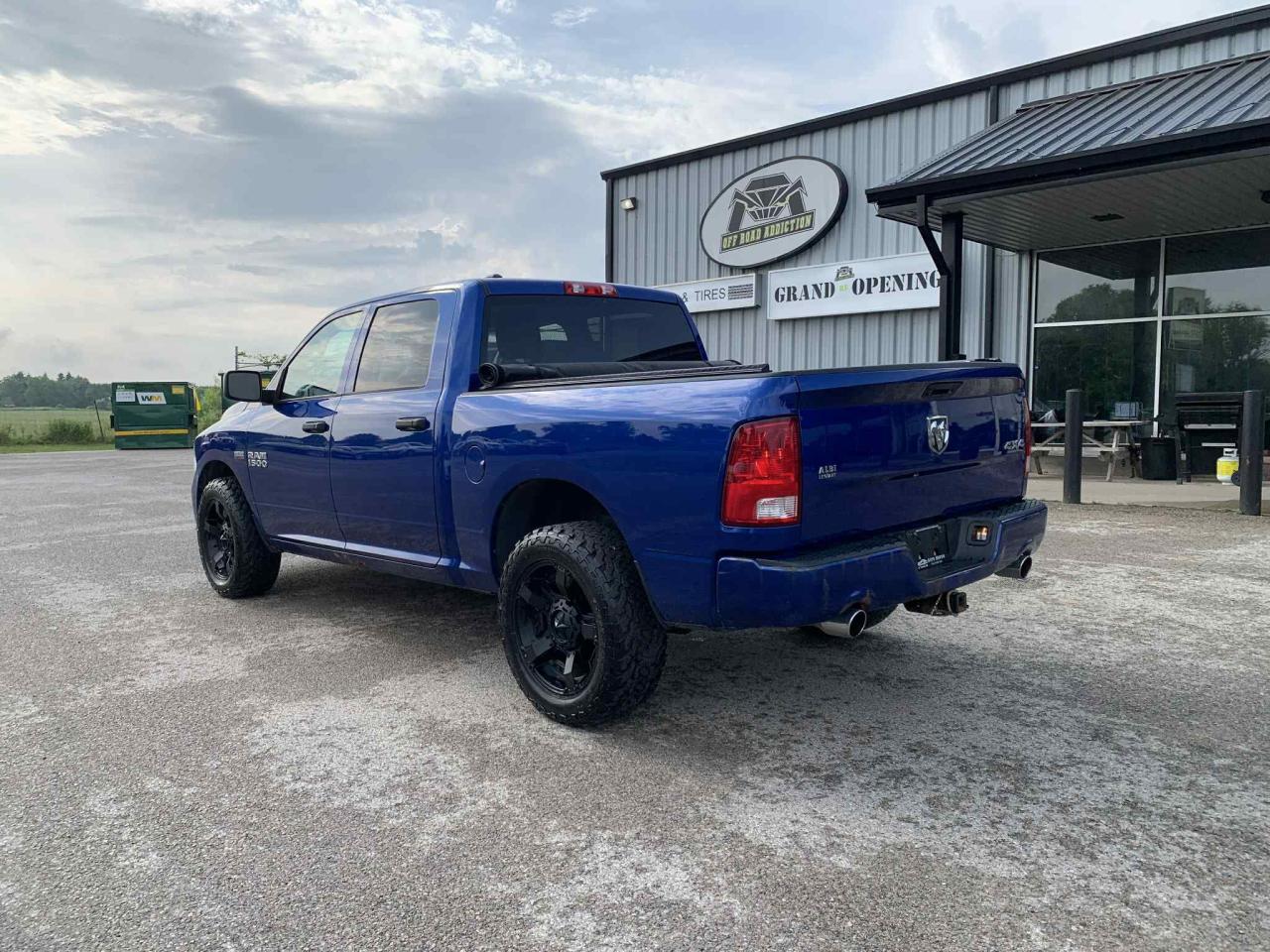 2017 RAM 1500 Express - Photo #3