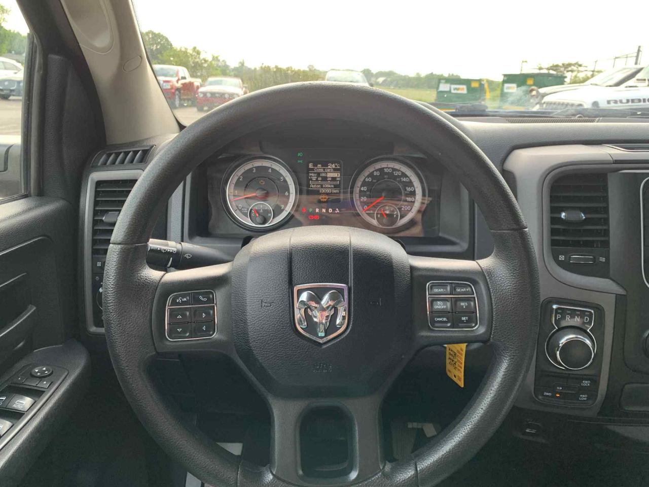 2017 RAM 1500 Express - Photo #16