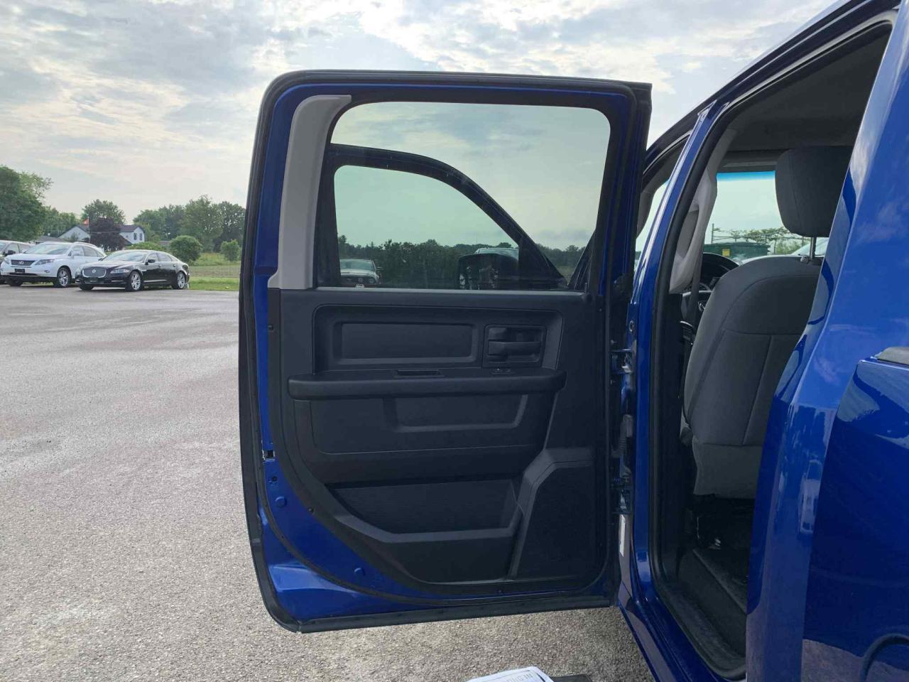 2017 RAM 1500 Express - Photo #21