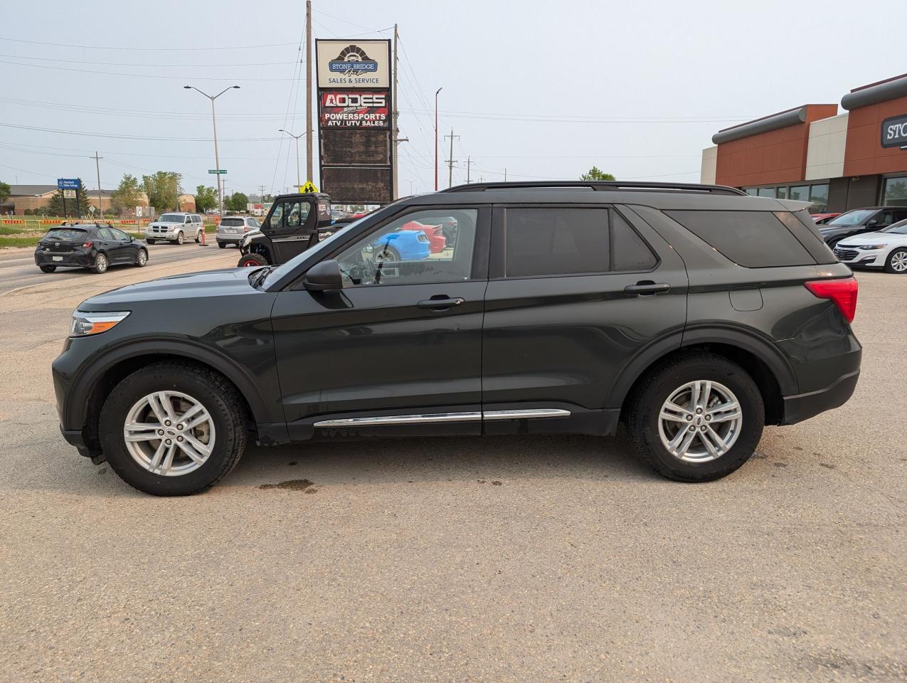 2022 Ford Explorer XLT | CarPlay | Adaptive Cruise | Htd Steering - Photo #7