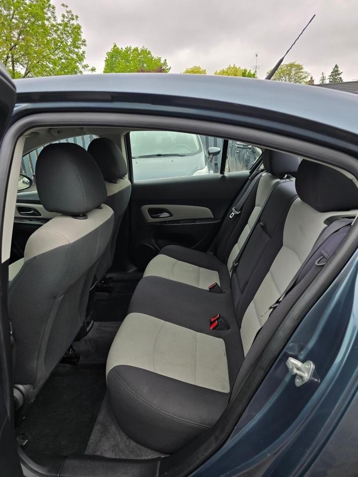 2012 Chevrolet Cruze LS+ w/1SB - Photo #14