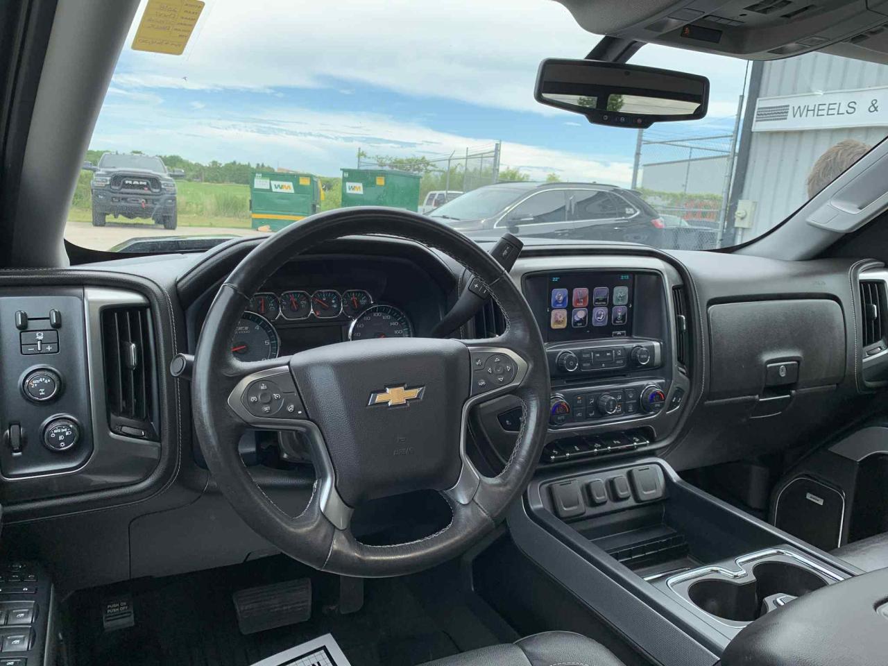 2018 Chevrolet Silverado 1500 LTZ - Photo #11