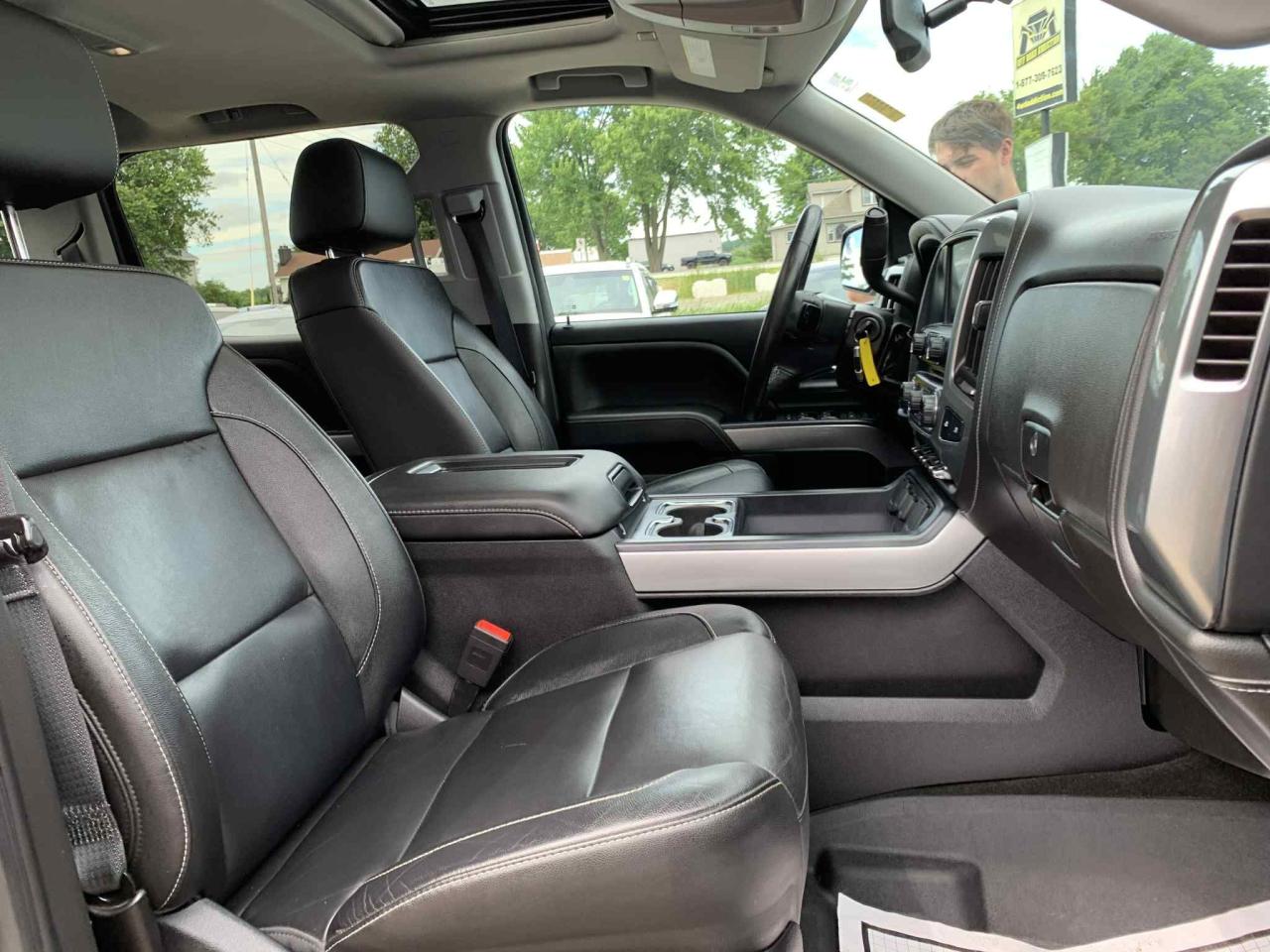 2018 Chevrolet Silverado 1500 LTZ - Photo #16