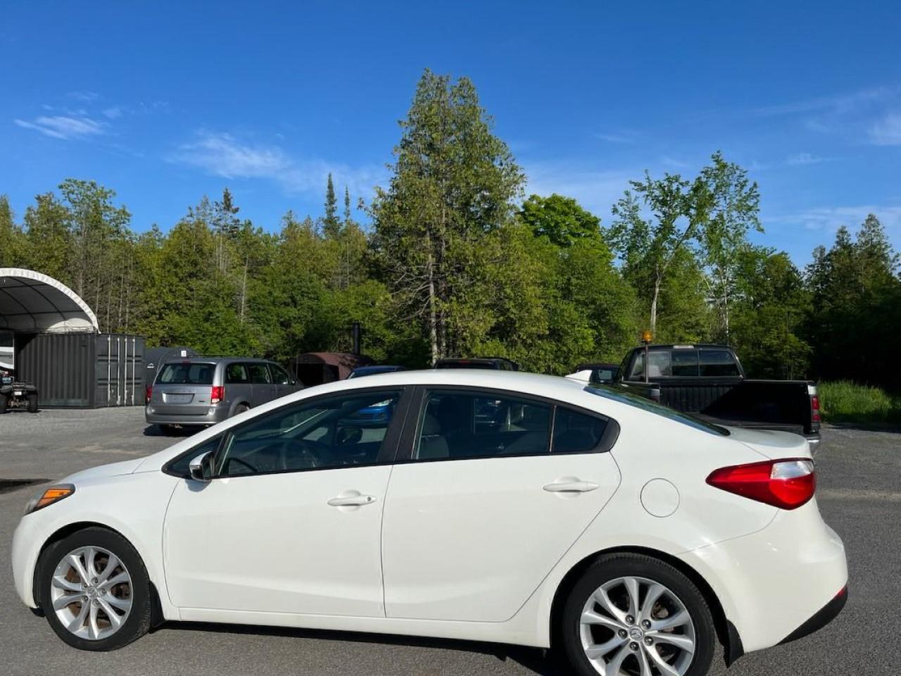 2015 Kia Forte LX - Photo #3