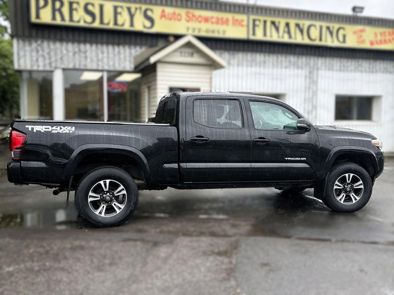 2019 Toyota Tacoma 4x4 Double Cab V6 Auto SR5 TRD Sport Photo32