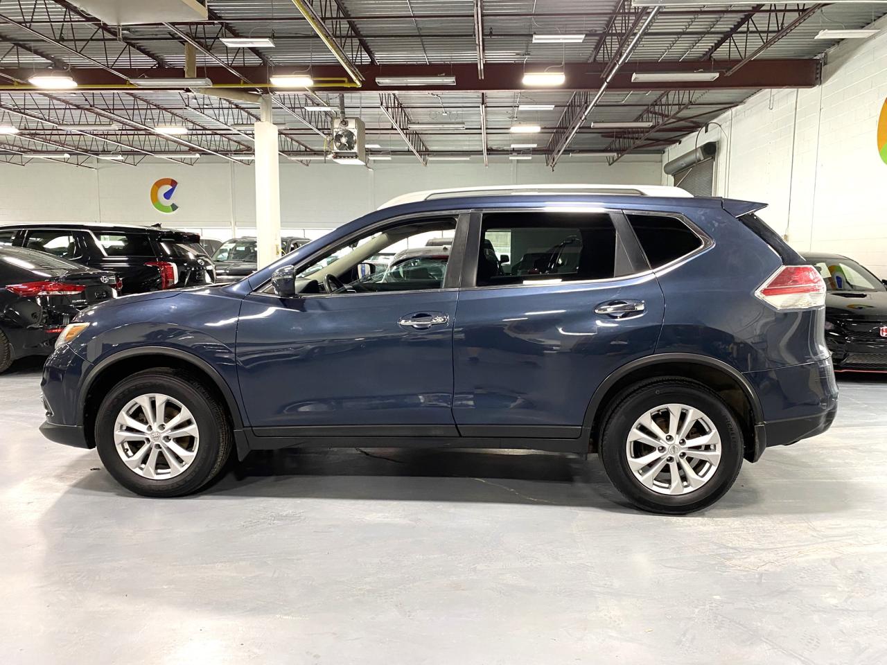 2016 Nissan Rogue S - Photo #2