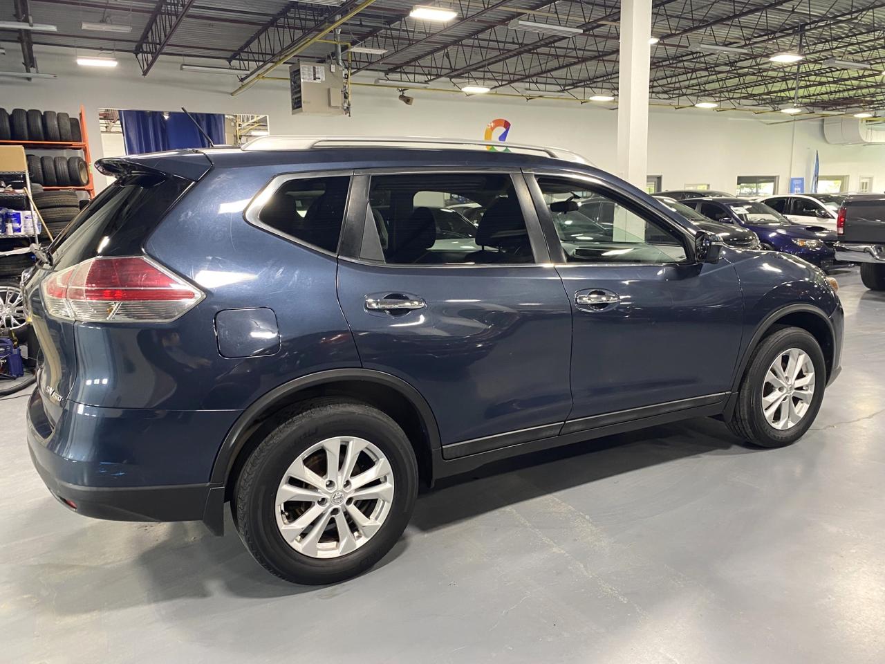 2016 Nissan Rogue S - Photo #6