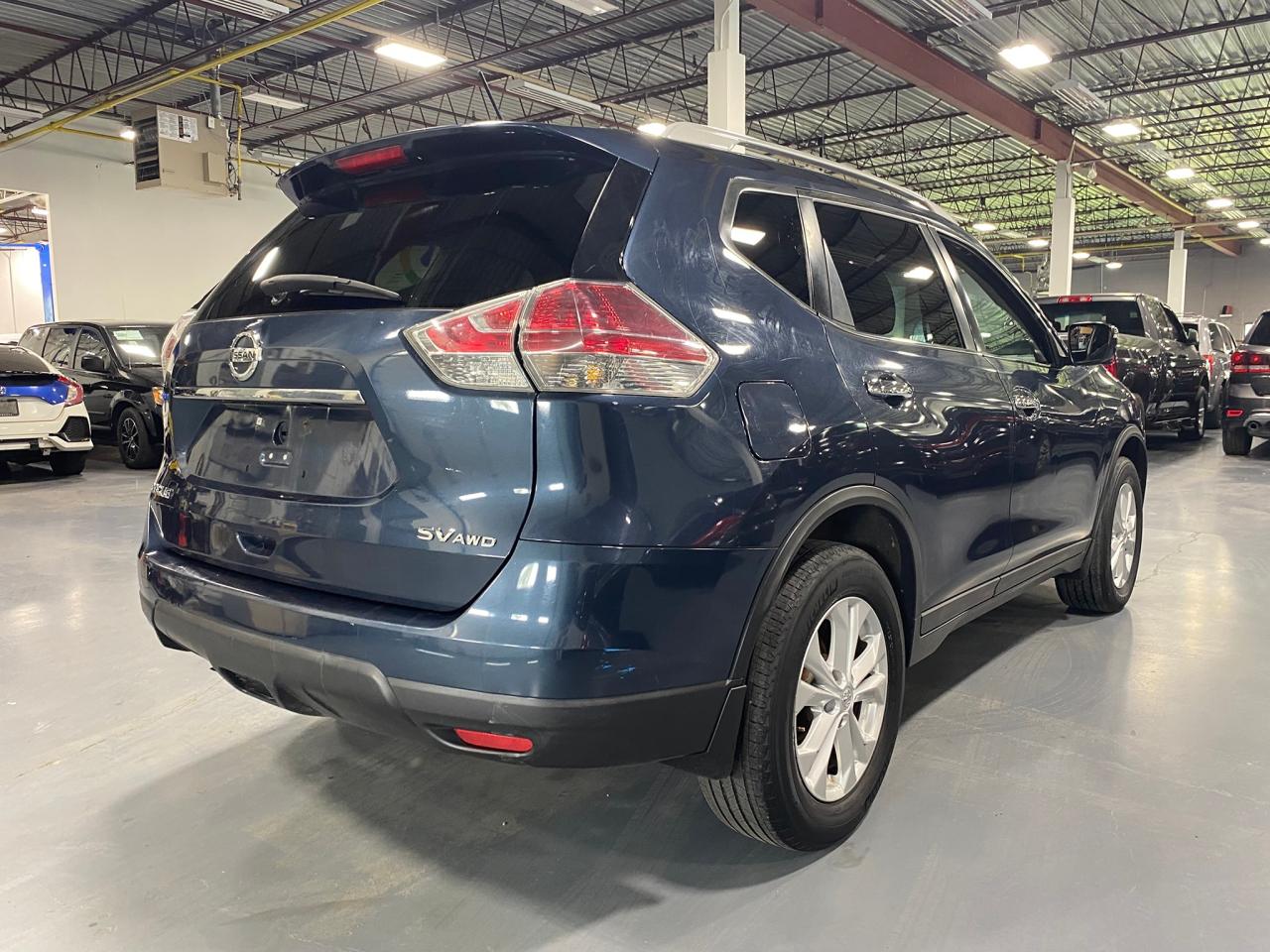 2016 Nissan Rogue S - Photo #5