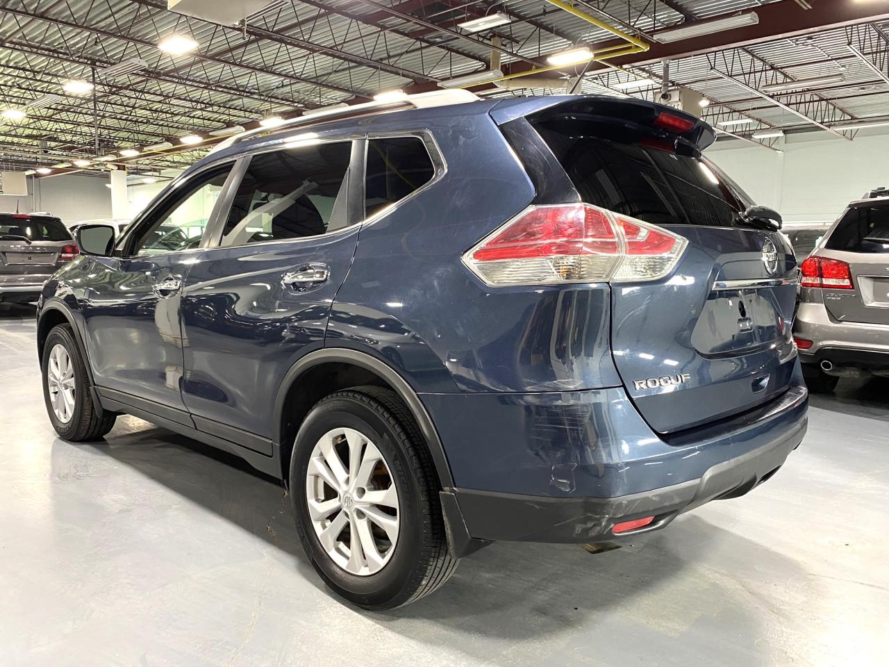 2016 Nissan Rogue S - Photo #3