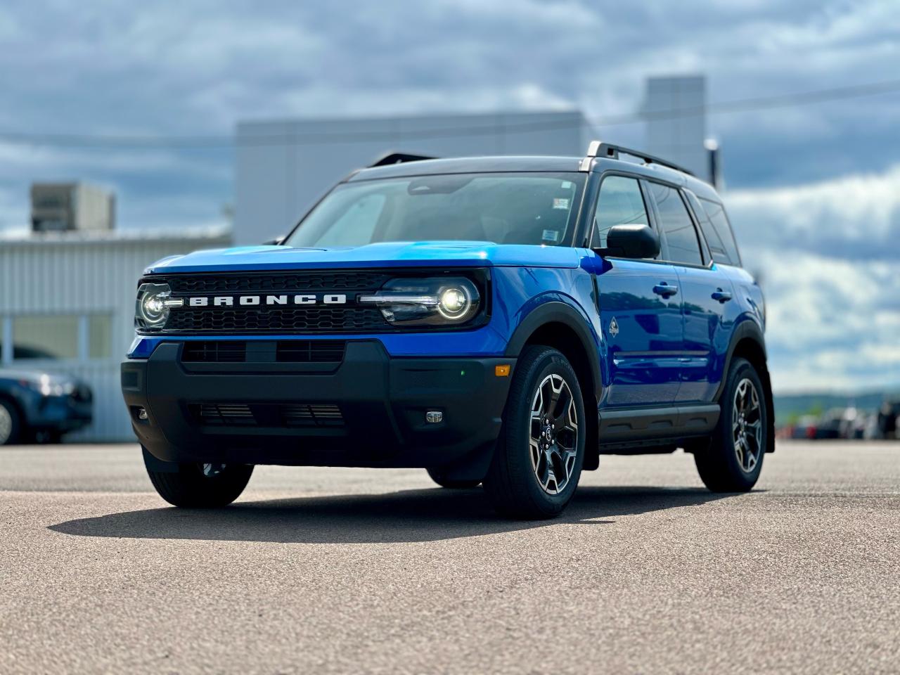 2025 Ford Bronco Sport Outer Banks 4X4 Photo5