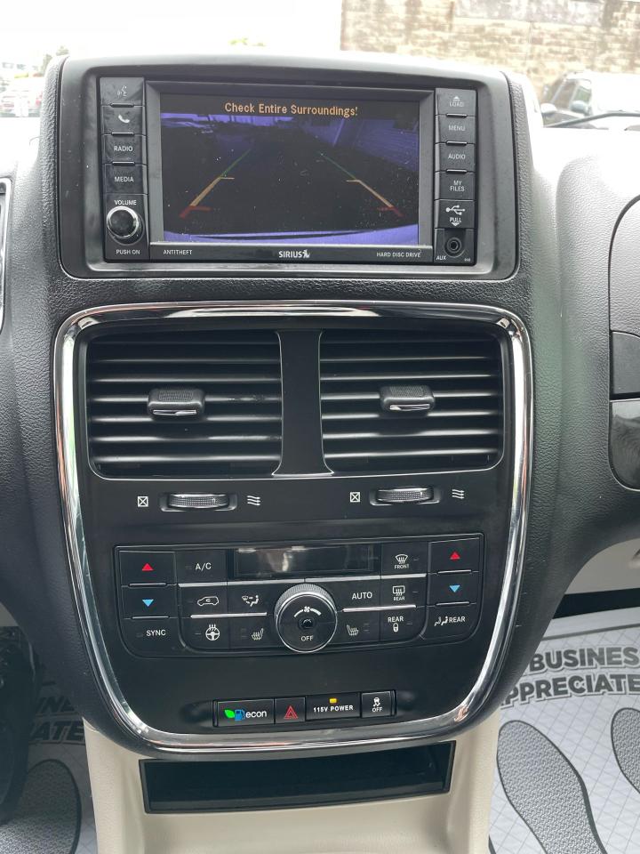 2018 Dodge Grand Caravan Crew Plus - Photo #12