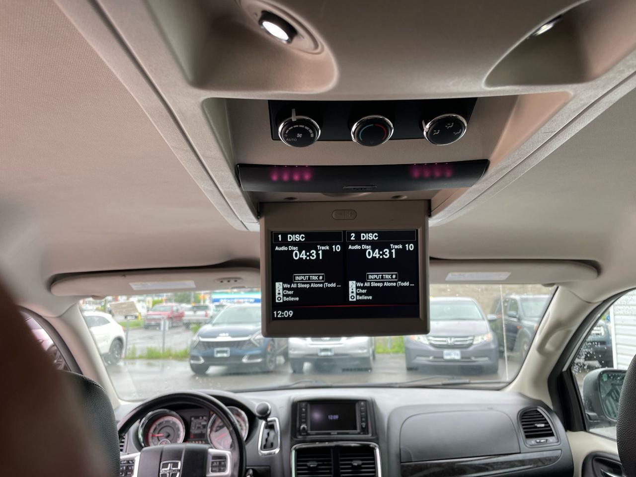 2018 Dodge Grand Caravan Crew Plus - Photo #18